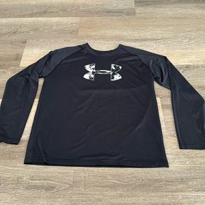 GUC Under Armour Youth XL Black Longsleeve Heat Gear T-shirt